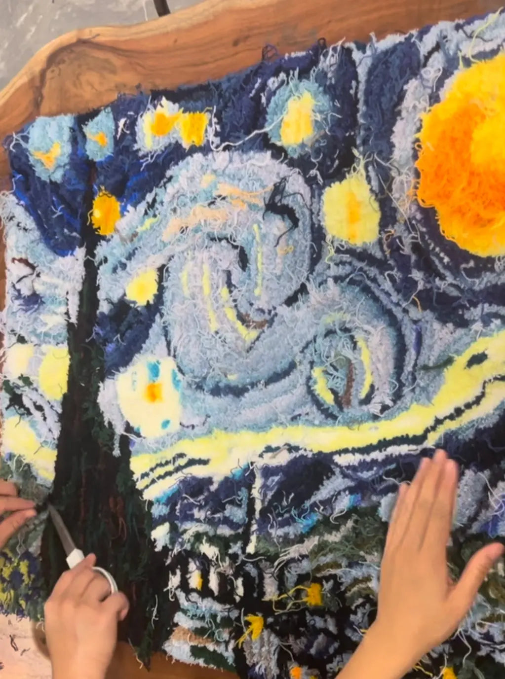 Tufted Art: Van Gogh’s Starry Night Brought to Life in a Rug! Abstract